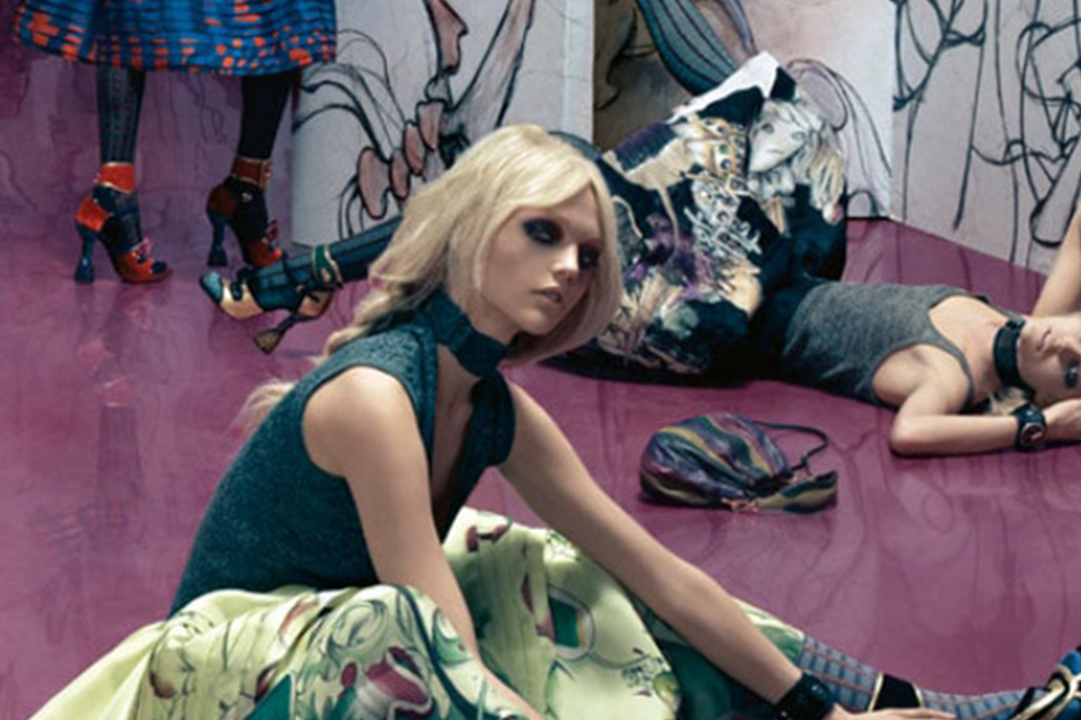 Prada x James Jean: quando colaboração ainda não se chamava collab